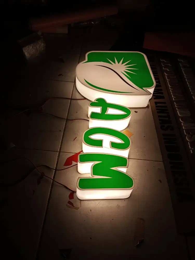 NEON BOX, PAPAN REKLAME, DISPLAY AKRILIK, BILLBOARD, NEON FLEX