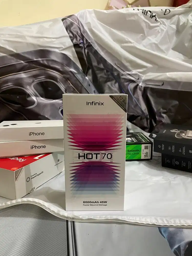 Infinix hot 70 8+8/128 segel new