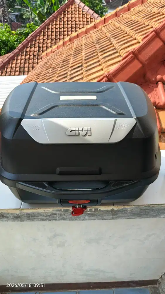 Givi e43ntl mulus dan breket m5m