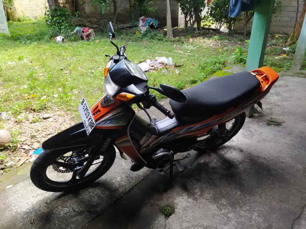 Yamaha F1z R 2004
