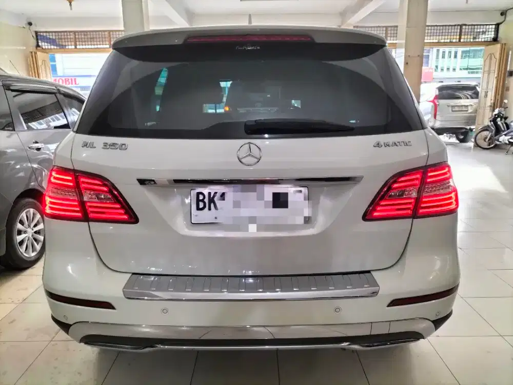 Odo 50rb‼️ Mercedes Benz ML350 putih Mercy ML 350 2013