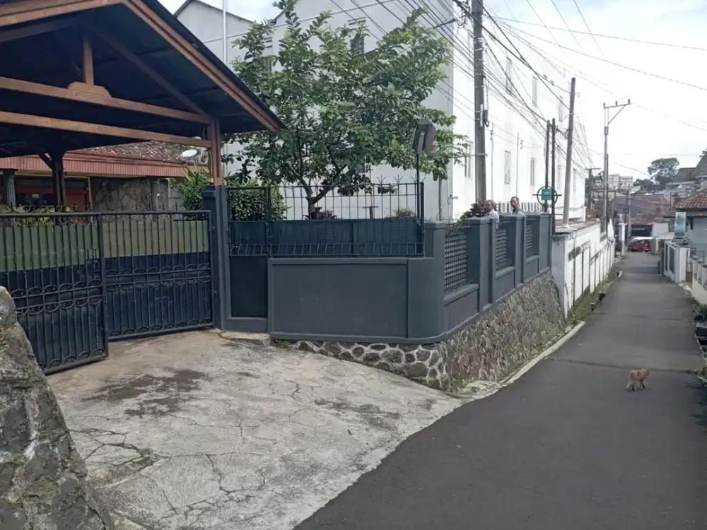 Dijual Hitung Tanah Ex Kosan Butuh Renov Siap Pakai Lokasi di Jatinangor
