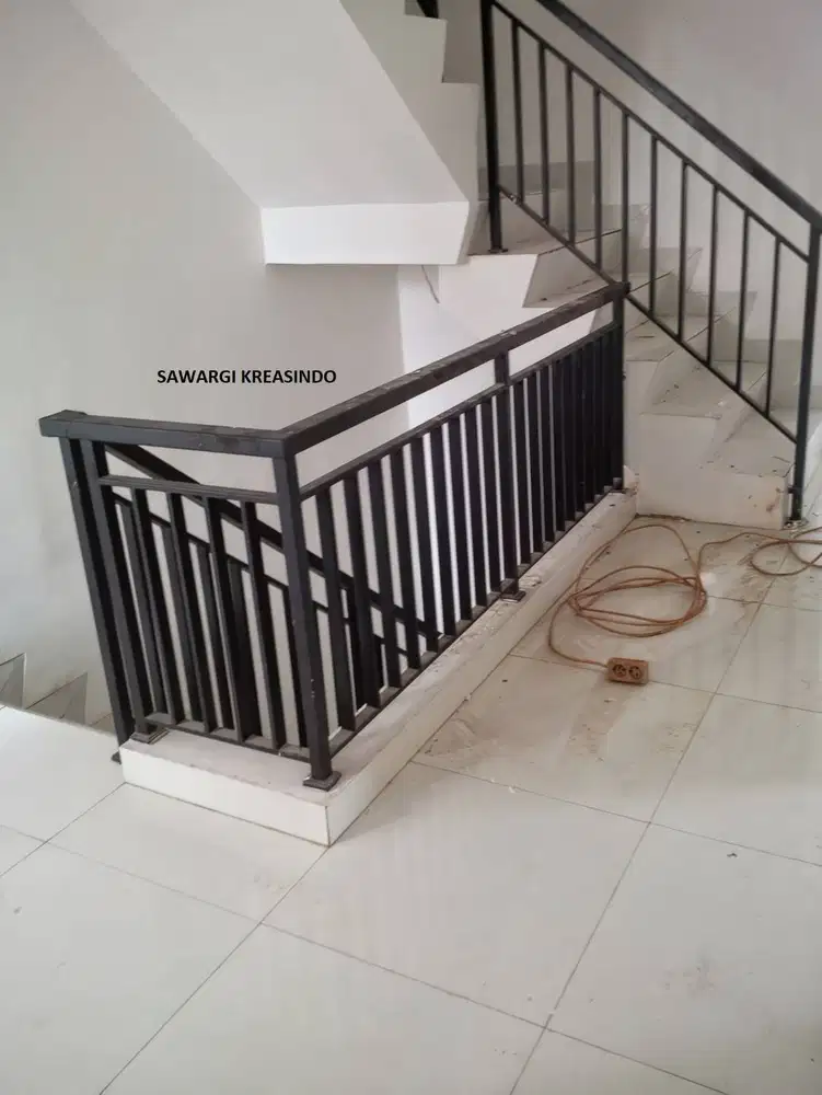JUAL DAN PASANG RAILING TANGGA, RAILLING BALKON RUMAH MODEL MINIMALIS