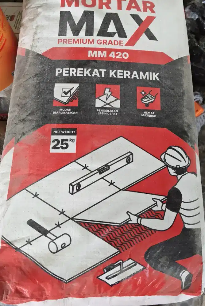 Max Mortar Perekat Keramik/Granit