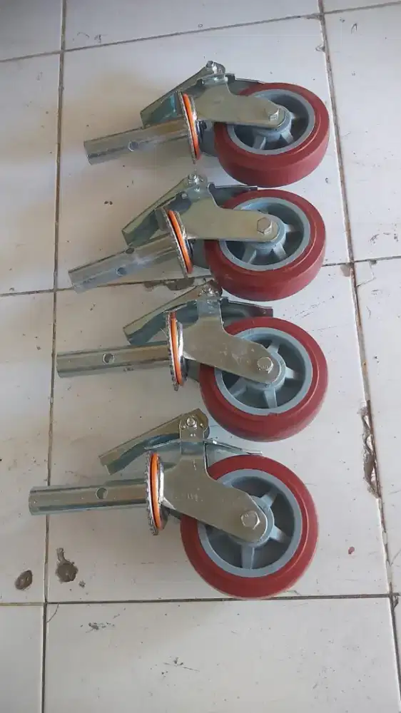 Caster Wheel atau Roda Scaffolding