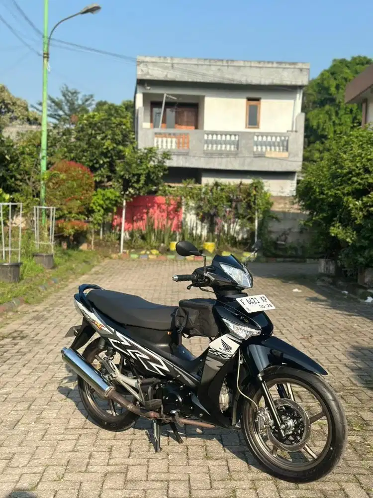 Honda Supra X 125 restomods