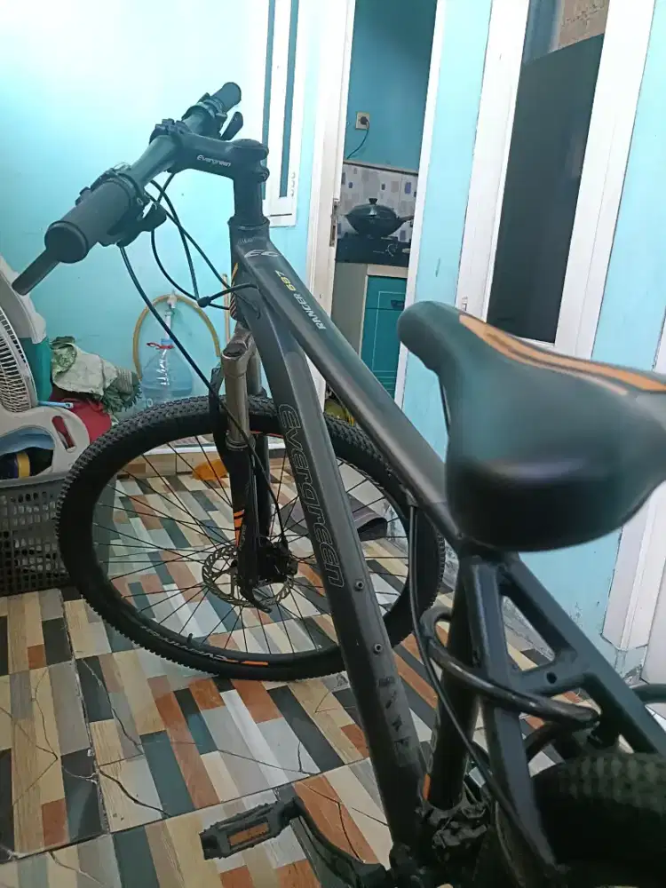 Di jual sepeda evergreen