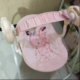 Ayunan bayi baby yelle ada musik(nada)nya bisa diganti-ganti