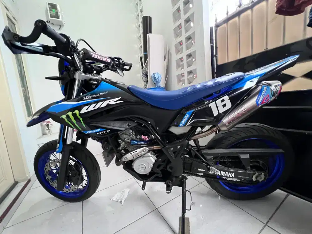 YAMAHA WR 155 SUPERMOTO