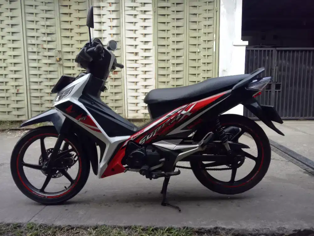Honda supra x 125 cw DD suratkomplet