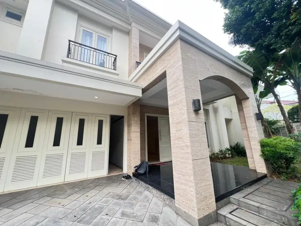 LXMMT 0197 Disewakan / For Rent Rumah 2 Lantai Dengan Swimming Pool Area Pondok Indah Jakarta Selatan