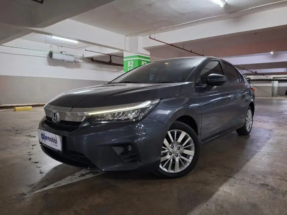 LOW DP Honda City 1.5 E Bensin-AT 2022 UAI