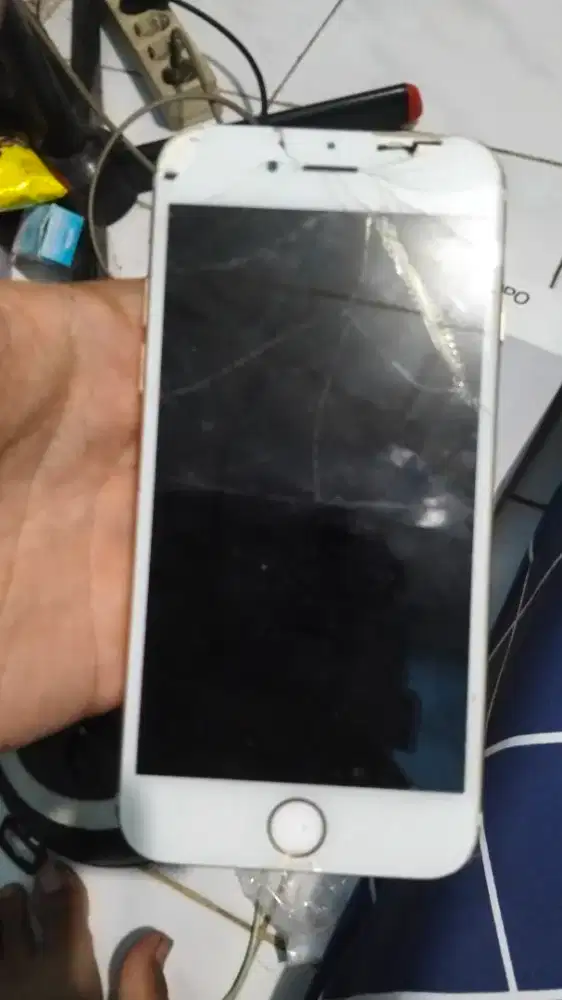 IP 16 Matot dan seperti difoto