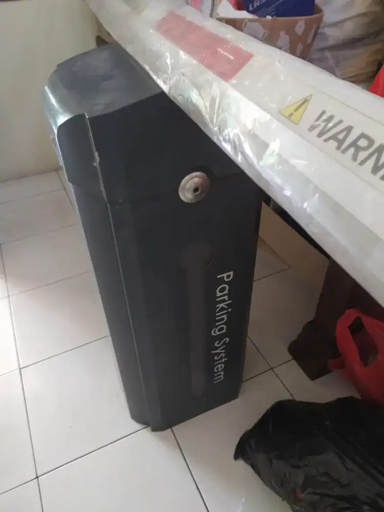 Mesin boom gate