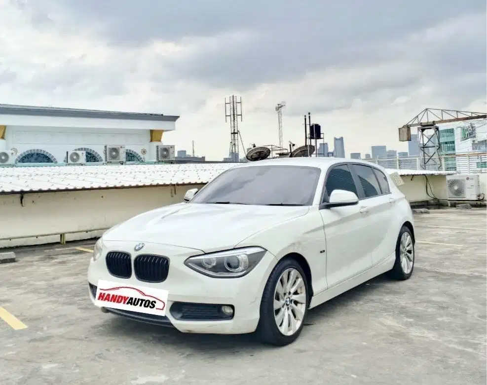 BMW 116i 2012 Automatic Putih Metalik
