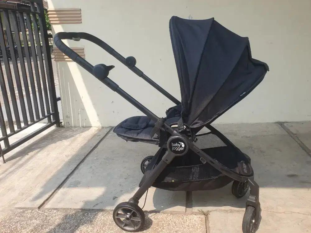 stroller one handfold  baby jogger city tour lux hadap ibu nuna joie