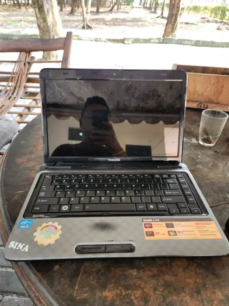 Toshiba satellite l745