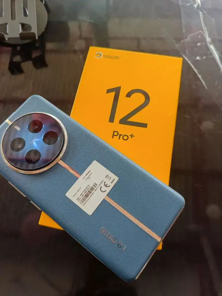 Realme 12 pro+ 12/512 gb