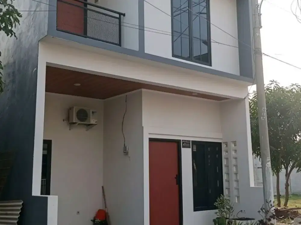 Rumah Baru Jatinegara Indah 2 lantai siap Huni Bebas Banjir