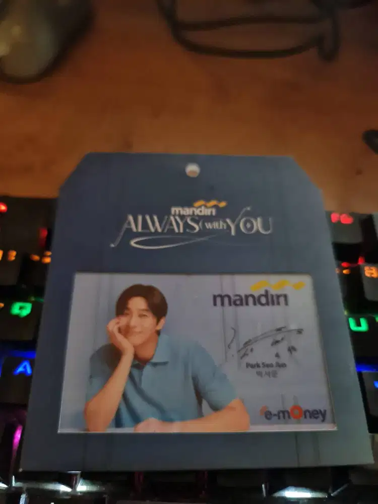 KARTU E-MONEY MANDIRI EDISI KHUSUS PARK SEO JUN