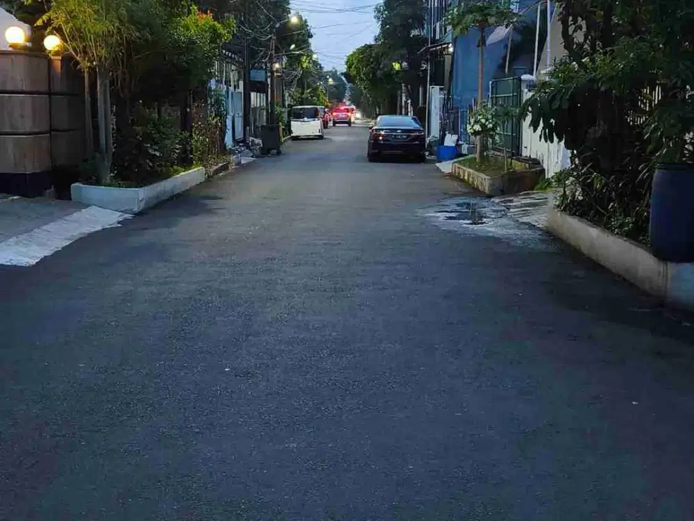 Di jual Rumah itung tanah Pluit Permai.BU
