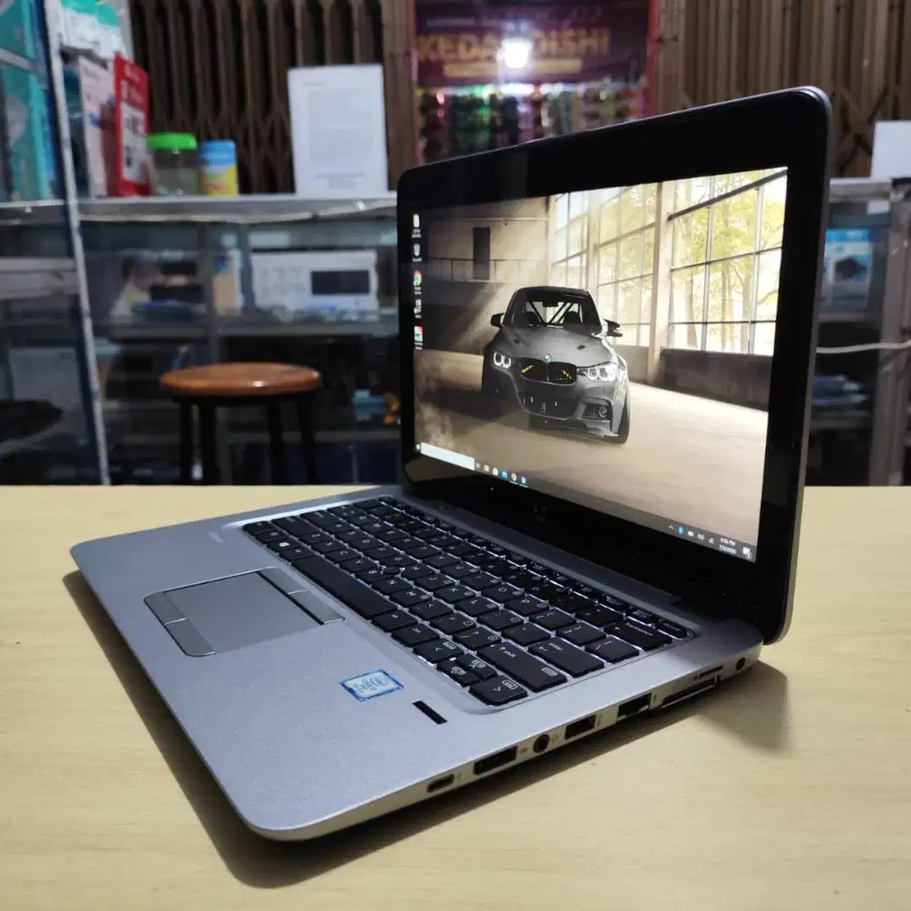 Laptop HP Elitebook 820 G4 Touchscreen Intel Core i7 7th Mulus