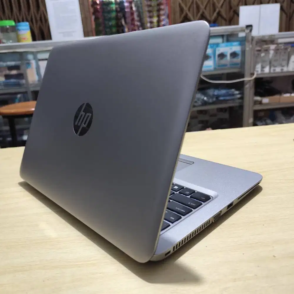 Laptop HP Elitebook 820 G4 Touchscreen Intel Core i7 7th Mulus