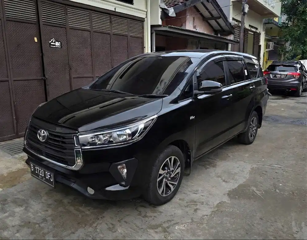 Toyota Kijang Innova Inova Reborn G AT Matic Tahun 2022 Hitam , 2021