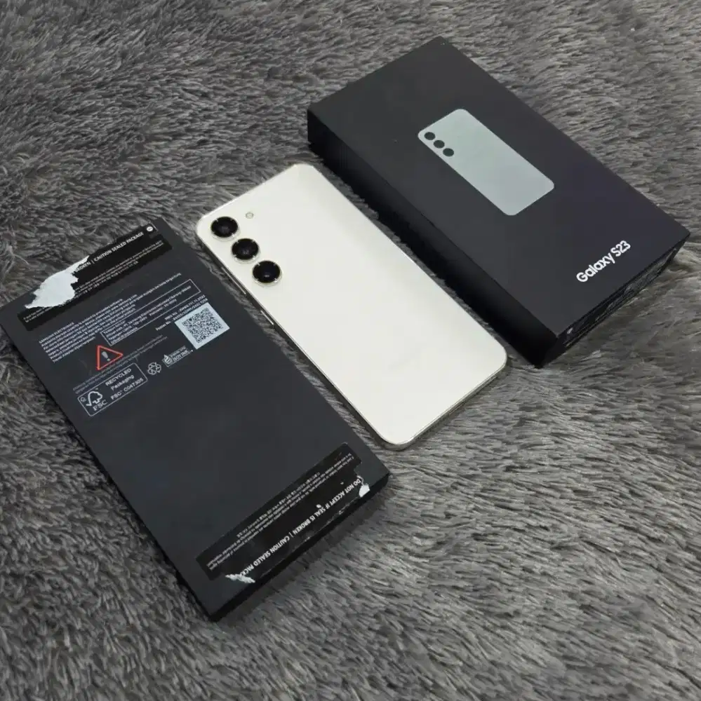 Samsung S23 basic 256Gb mulus seperti baru