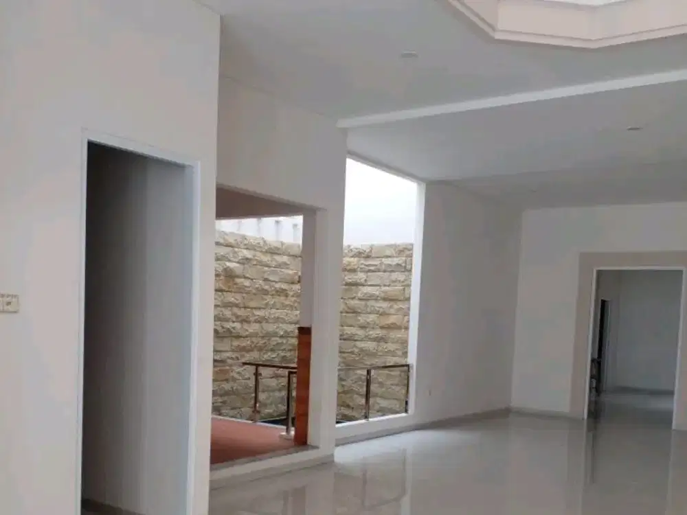 RON.A2443 RUMAH DHARMAHUSADA INDAH BARAT SURABAYA KAWASAN PREMIUM