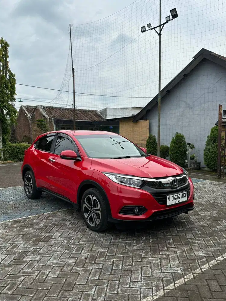HONDA HRV E 2019 AUTOMATIC FACELIFT