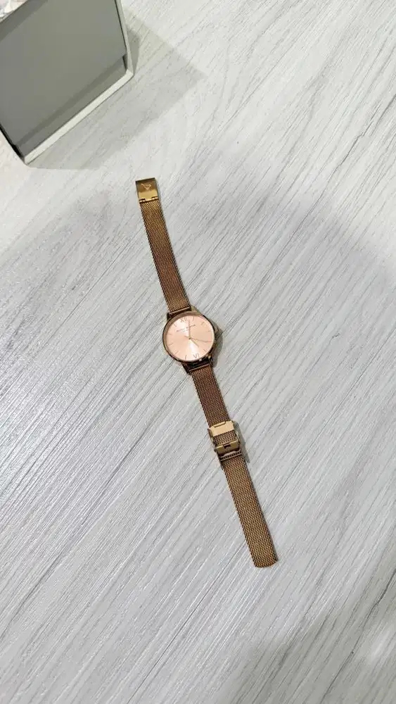 Olivia burton watch woman - second
