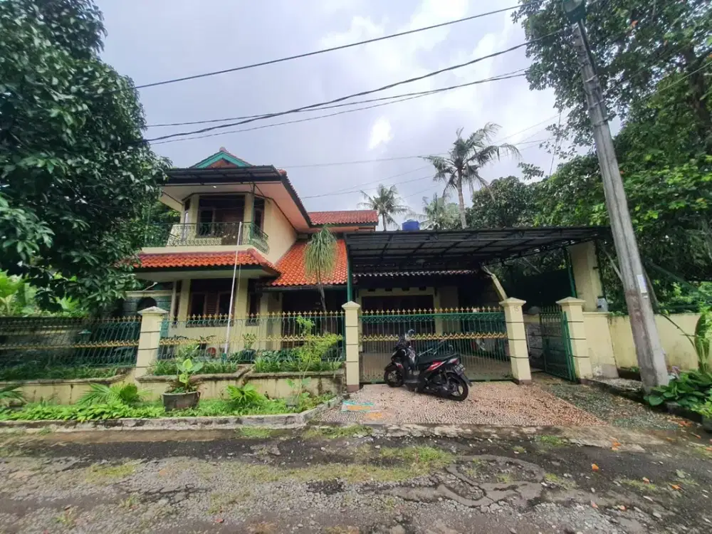 Rumah 2 Lantai Siap Huni di Cibubur Ciracas, Dekat TSM