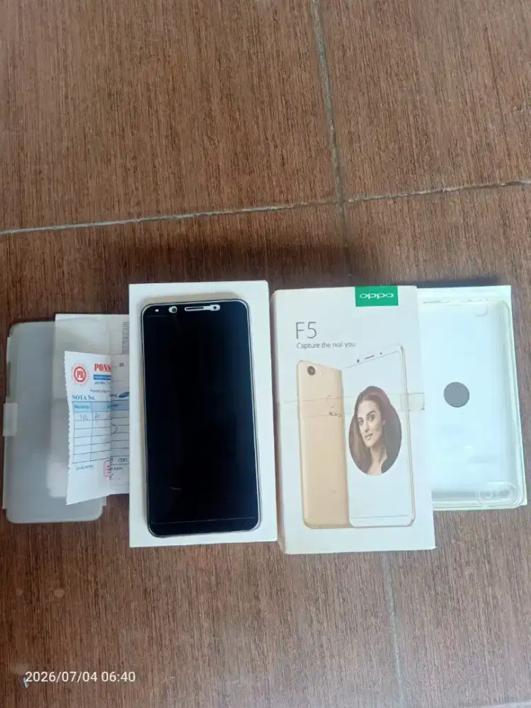Oppo F5 Gold 4/32 Fullset