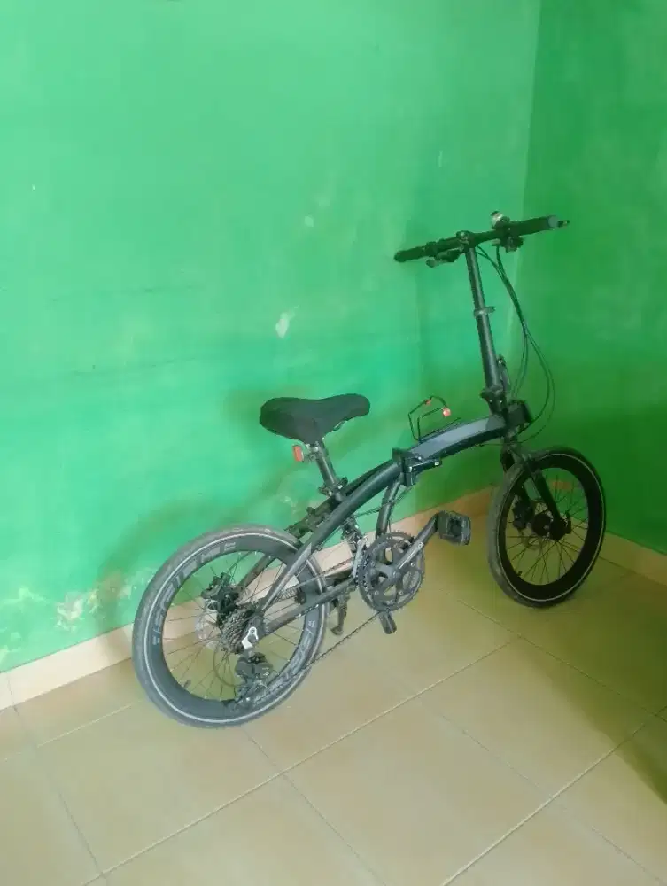 Sepeda lipat, hitam, masih bagus banget