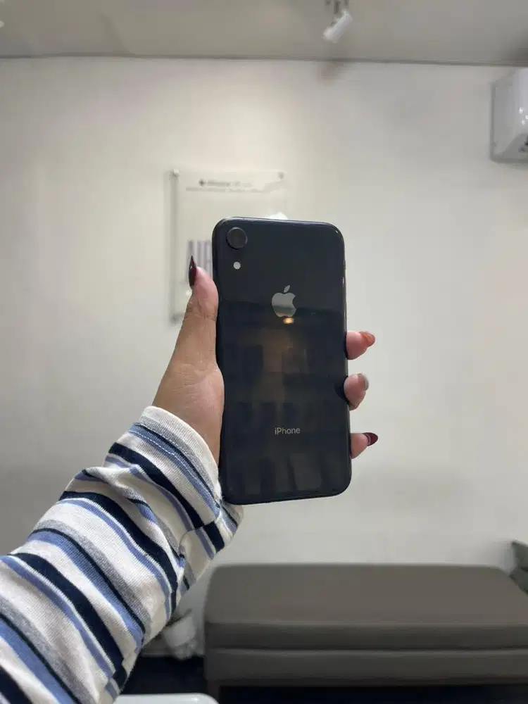 iPhone XR 64GB FULLSER BERGARANSI