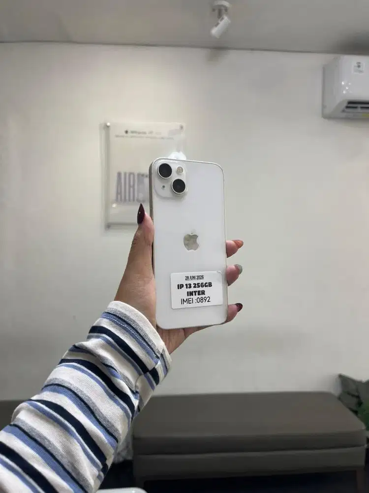 iPhone 13 256GB FULLSET BERGARANSI