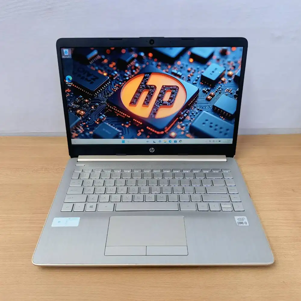Laptop HP 14s core i3 Gen 10th 8Gb/256GB SSD backlite