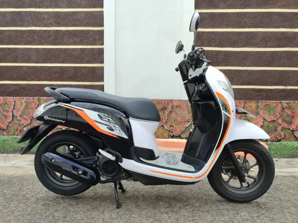 SCOOPY DONAT 2019 SEGERR!! BE Kodya Pajak Hidup KM LOW!! MULUS TERAWAT