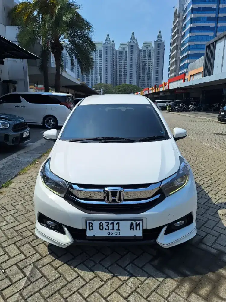 Honda Mobilio E Tahun 2021 Putih