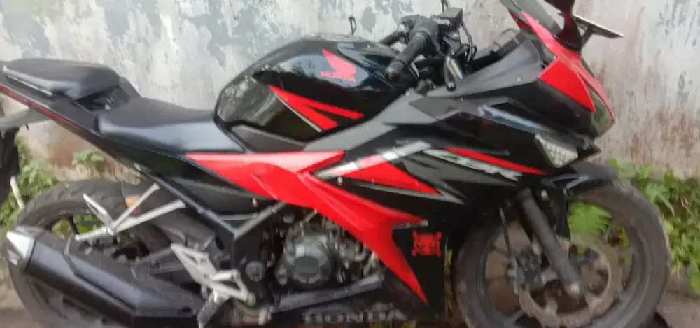 CBR 150R pajak panjang