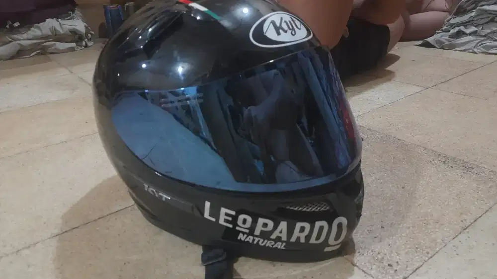 Jual Helm KYT uk XL