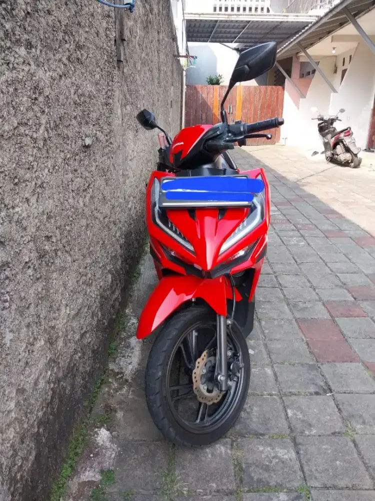 Vario Led 125 2023