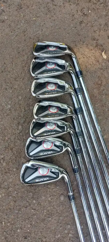 Di Jual Iron set Taylormade Burner