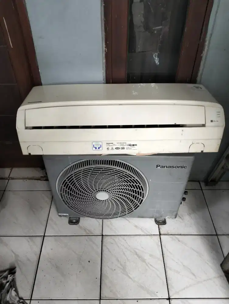 ac split 1/2 pk panasonic dingin, normal
