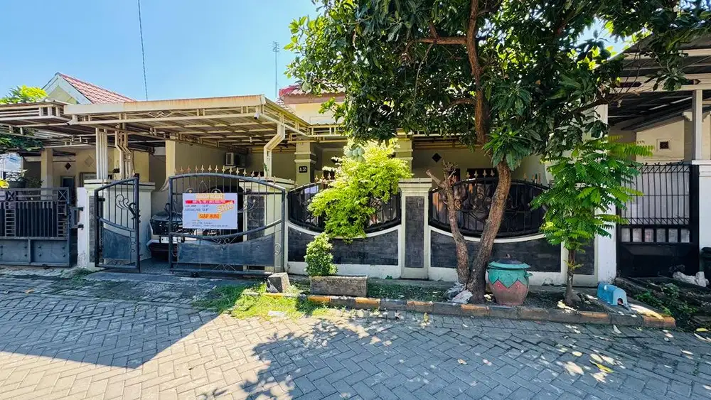 Turun harga-Rumah Asri Strategis
