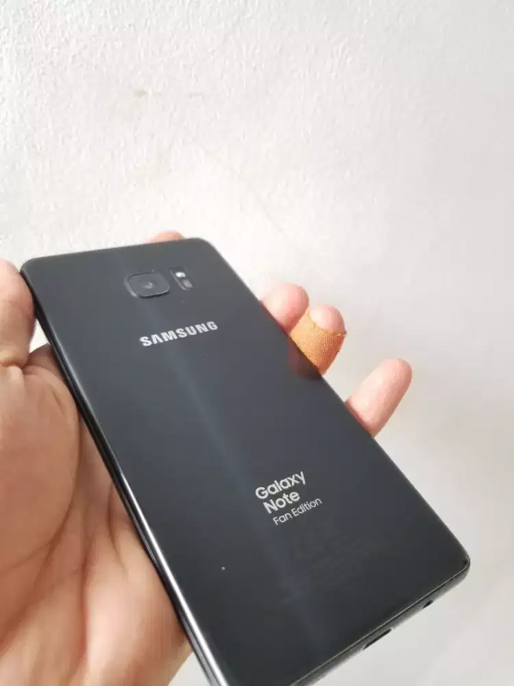 Samsung note fe 4/64 sein