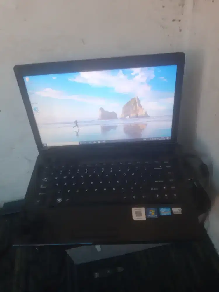 Lenovo G480-Processor intel Core i3-2328M @ 2,20GHz