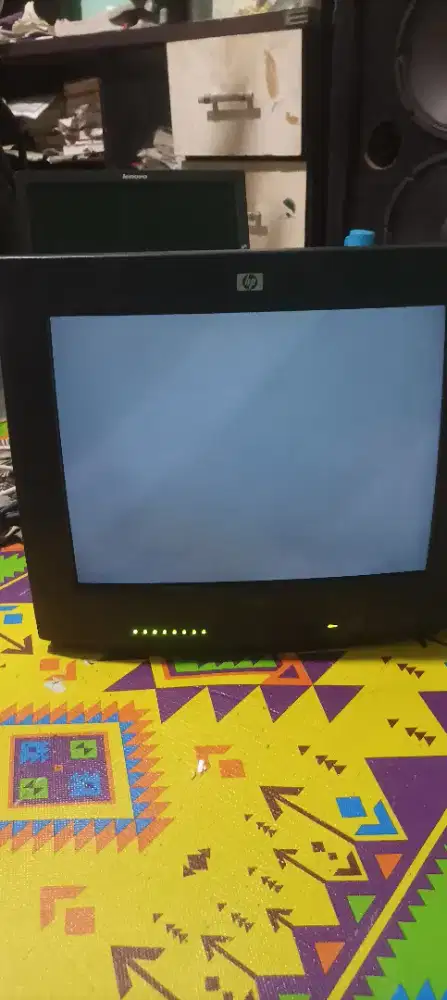 Monitor tabung komputer