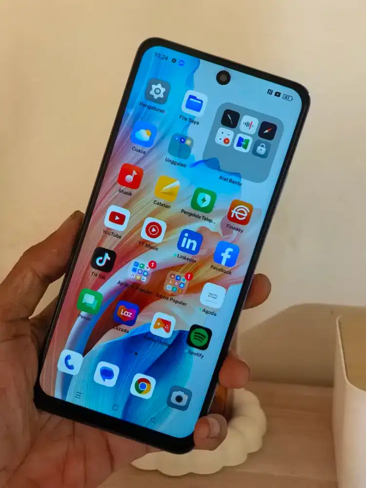 OPPO A79 5G  NFC
